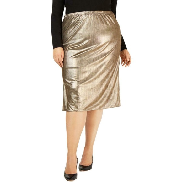 NY Collection Dresses & Skirts - NY Collection Metallic Gold Pull On Midi Skirt